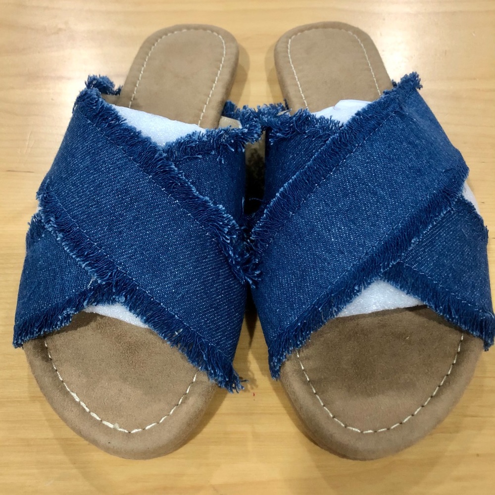 Skyline women’s Cross Strap Denim Slide Sandals